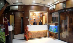 hotel puneet international